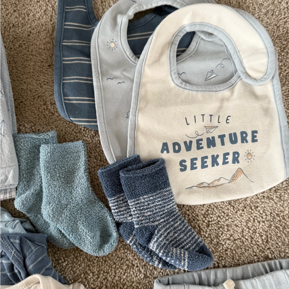Carter’s Blue Layette Set - Picture 7 of 7